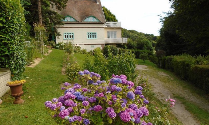 Veulettes-sur-Mer Casa | Alquiler de una cabaña + un apartamento en una propiedad normanda