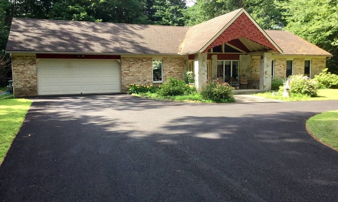 Saratoga Springs Casa | Rental Ready for your Saratoga/Lake George visit