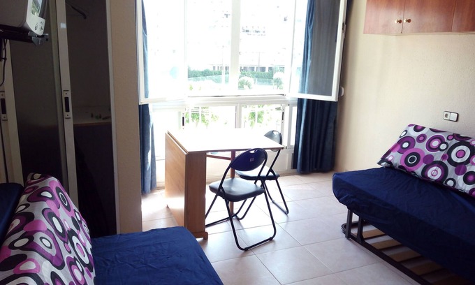 La Pineda Apartamento | Alquiler estudio en La Pineda (Salou) a 50 m playa para hasta 6 personas