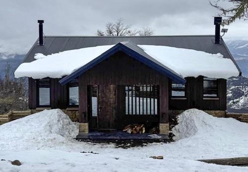 Lanin National Park Casa | RentUp - Casa de lujo Ski in out en Las Pendientes con vistas unicas