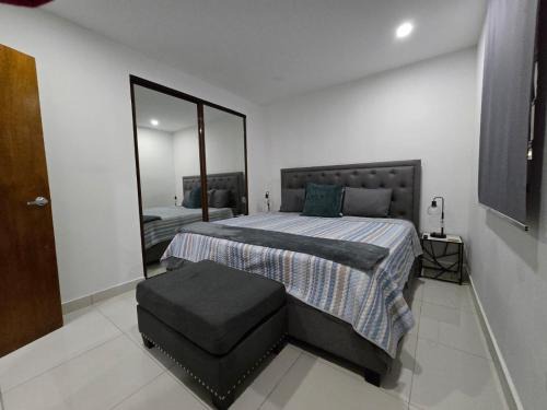 Gobernador Pinero Apartamento | Reparto Metropolitano Apartments II
