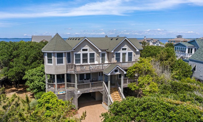 Duck Casa | Rescued: Semi-oceanfront, Hot Tub, Shared Pool