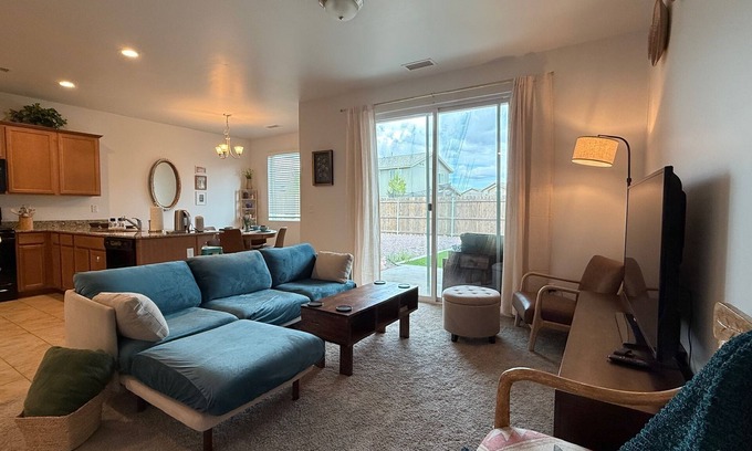 Bellemont Casa | Reset Near Flagstaff | 2BR + Office | Fully Fenced Yard | Fast Wi-Fi | No Stairs