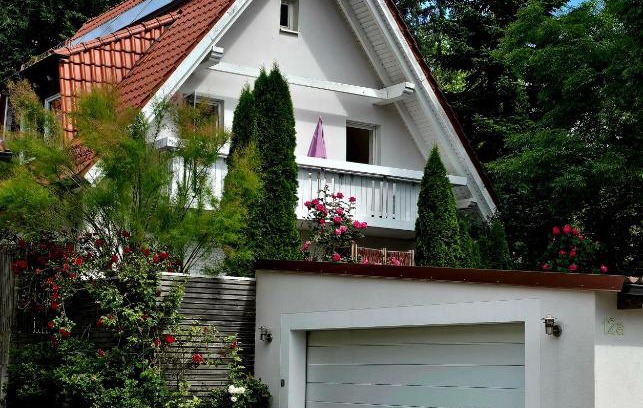 Mistelgau Casa | Resi's Zimmer mit Bad und Terrasse