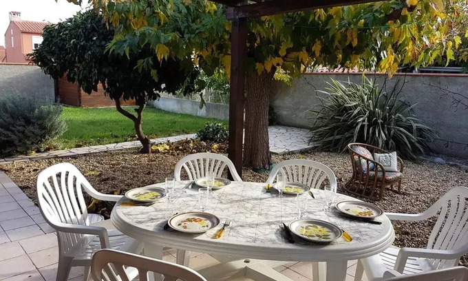 Saint-Cyprien Villa | Residence 6radi8-saint Cyprien Plage - Superb villa with large garden - 6RADI8