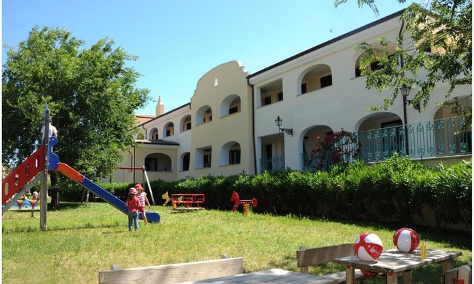 Sos Alinos Apartamento | Residence Cala Liberotto