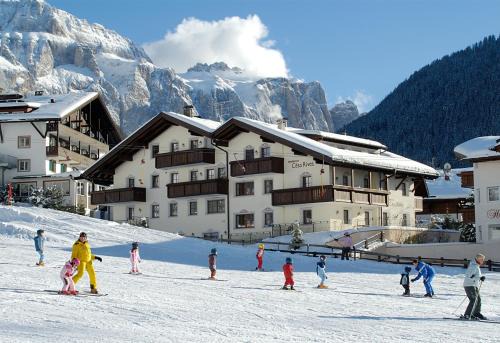Selva di Val Gardena Apartamento | Residence Cesa Rives