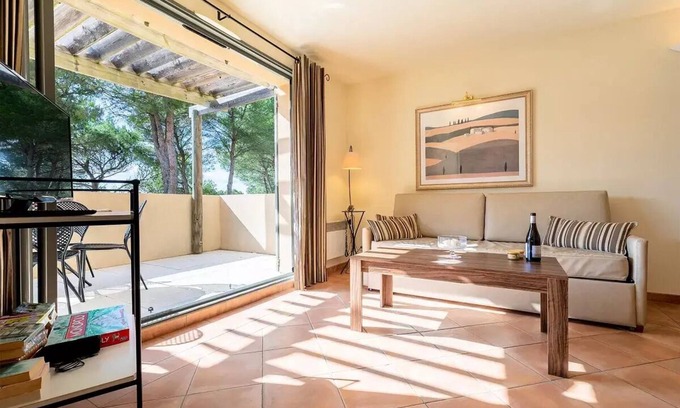 Saumane-de-Vaucluse Apartamento | Residence Domaine Provence Country Club**** - 3 rooms 7 people Premium
