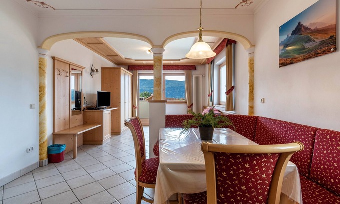 Terento Apartamento | 'Residencia Diana Apartamento 103' con vistas a la montaña, balcón y Wi-Fi