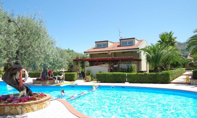 Mazzaforno Apartamento | Residence Fontana Barone