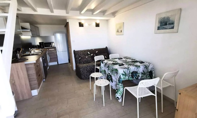 Leucate Villa | Residence Grande Bleue - VILLA T1 CAB MEZZ 6 sleeping accommodations PORT LEUCATE