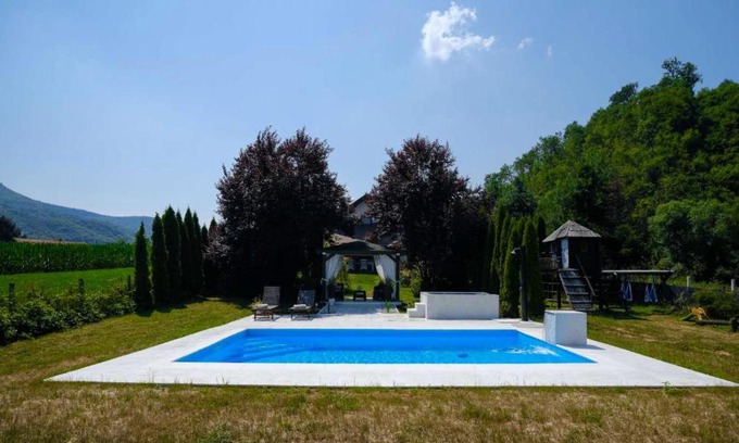 Zenica-Doboj Canton Casa | Residence Green Pool & SPA