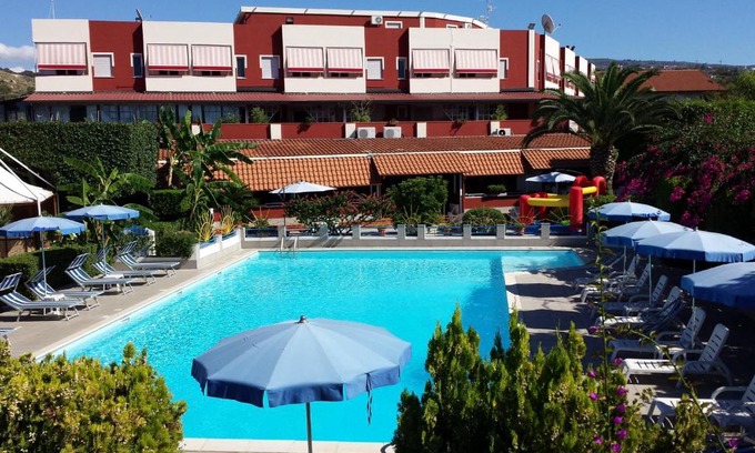 Ricadi Apartamento | Residence Hotel Felix