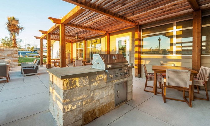 Austin Hotel | Residence Inn by Marriott Austin Airport