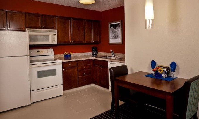 Holtsville Hotel | Residence Inn by Marriott Long Island Holtsville