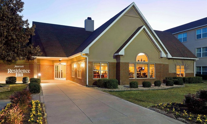 Brazos Hotel | Residence Inn Waco