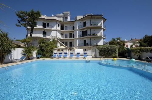 Porto d'Ascoli Apartamento | Residence Acquamarina