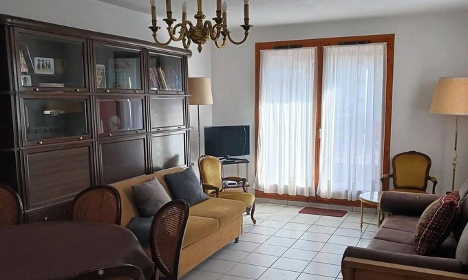 Bourg-Saint-Maurice Apartamento | Residence Le Bergentrum - Spacious 3 Rooms people close to the funicular and the center of Bourg