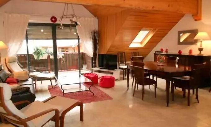 Saint-Lary-Soulan Apartamento | Residence Le Grand Hotel - Apartment 10 people in the center of the village