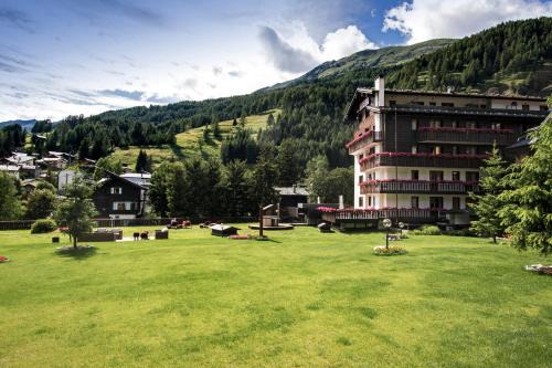 Champoluc Apartamento | Residence Les Coupoles