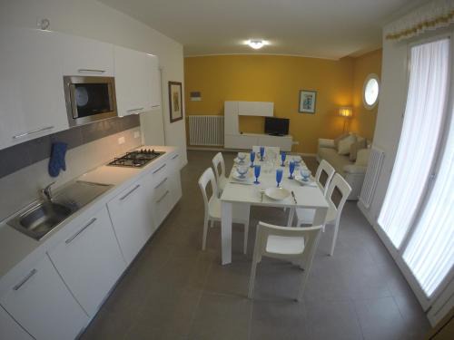 Old Town Apartamento | Residence Orate - Agenzia Cocal