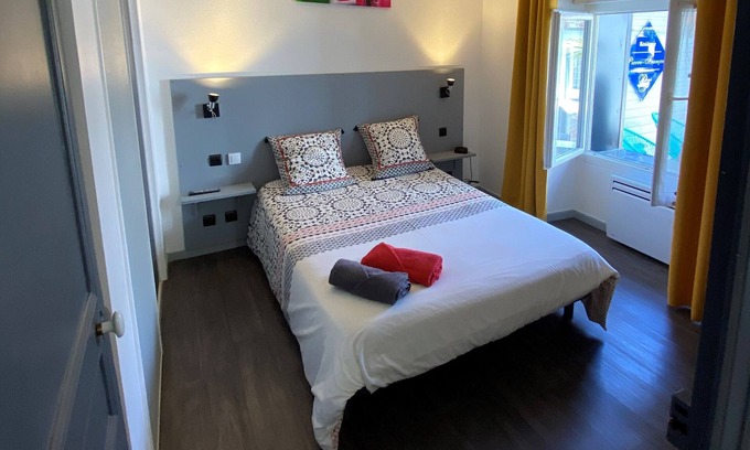 La Roche-sur-Yon Apartamento | Appartement N2-Apartamento-Baño con bañera-Terraza