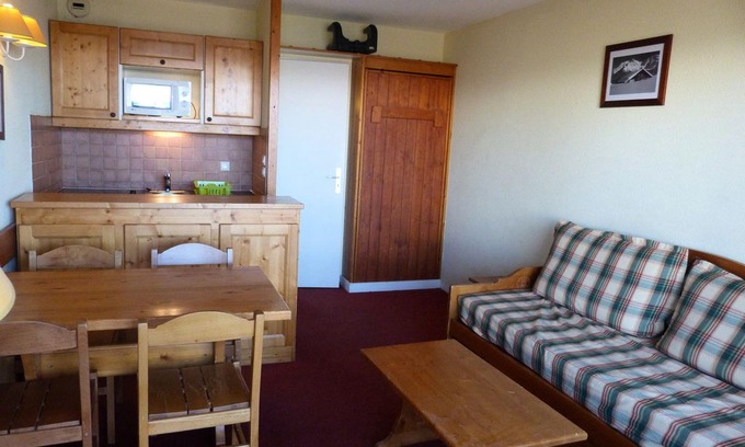Arc-1800 Apartamento | Residence Ruitor Arc 1800 - 2 Rooms for 5 People