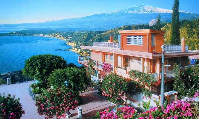 Taormina Apartamento | Residence Schuler - Apartamento 'B' con vistas al mar y al Monte Etna
