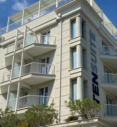 Rivazzurra Apartamento | Residence Ten Suite