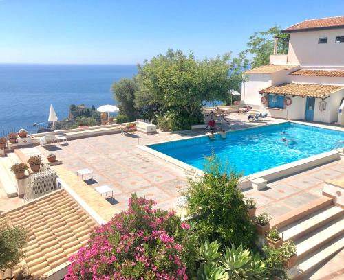Mazzaro Apartamento | Residence Terra Rossa Taormina