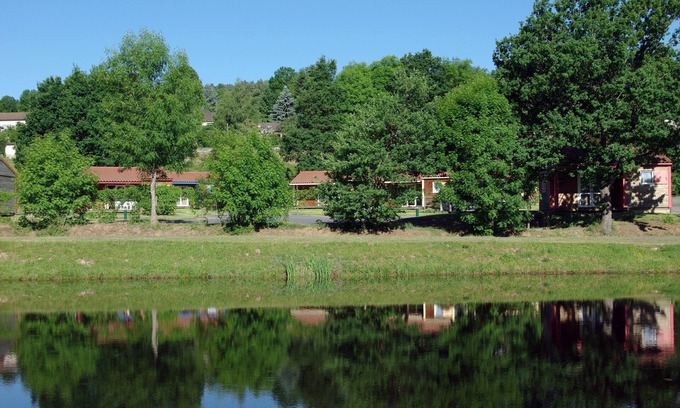Arlanc Chalet De Esquí | Chalet 4 places.-Chalet-Baño Privado-Diseñador-Vista al Lago
