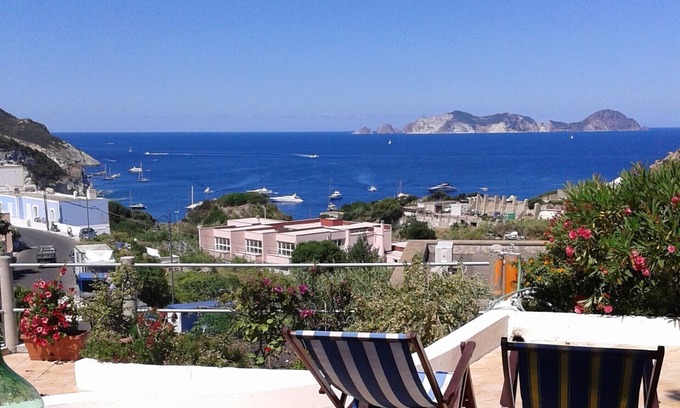 Le Forna Apartamento | RESIDENCELAPIANA CON HERMOSA VISTA AL MAR PONZA