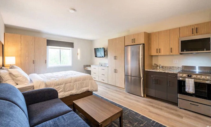 Marlborough Apartamento | Residences at Solomon Pond