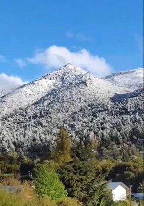 Playa Bonita Casa | Residencia en Bariloche con vista al Cerro Otto