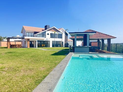 Alvarado Casa | Residencia Exclusiva y Privada - Con Vistas Increíbles