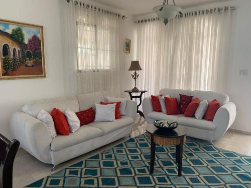 La Romana Casa | Residencia Katya