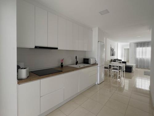 Vecindario Apartamento | Residencial Amber III - Apartamento nuevo, amplio y cómodo