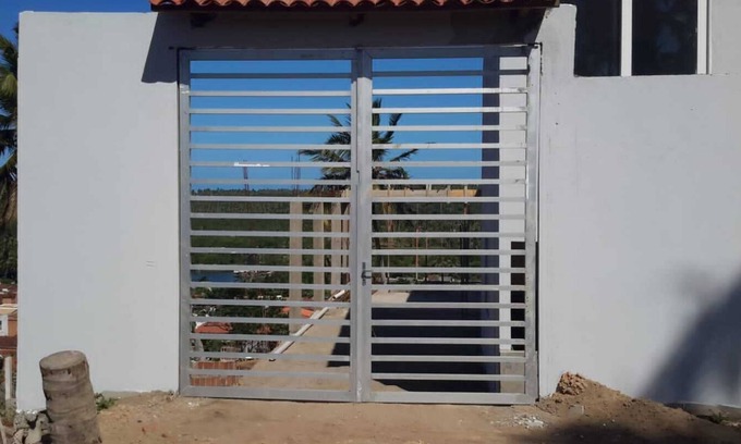 Jequia da Praia Casa | Residencial Novo Eden with swimming pool and breathtaking panoramic views!