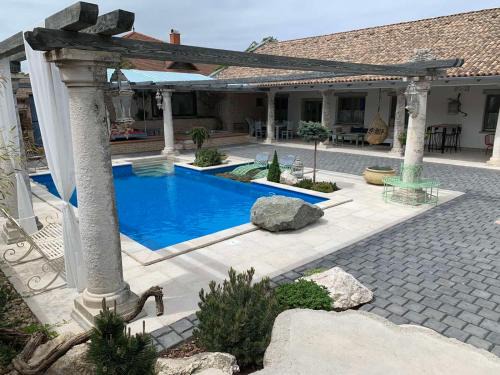 Bekescsaba Apartamento | Resident Wellness Vendégház Békéscsaba