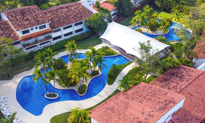 Playa Coronado Apartamento | Residential Family Suite at the Delightful Coronado Beach Club.