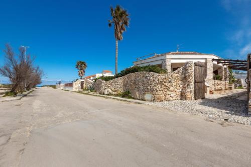 Torre Chianca Casa | Residenza Artistica by BarbarHouse