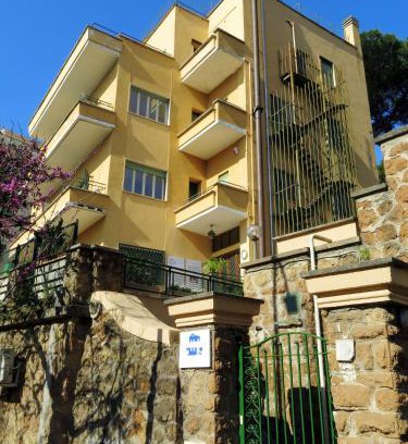 Monte Sacro Hotel | Residenza Cimone