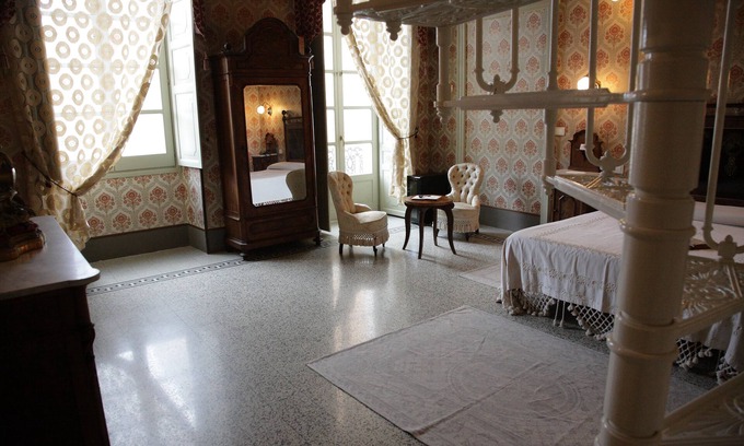 Oristano Historic Centre Hotel | Residenza d'Epoca Regina d'Arborea