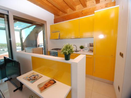 Lignano Sabbiadoro Apartamento | Residenza Ore Felici