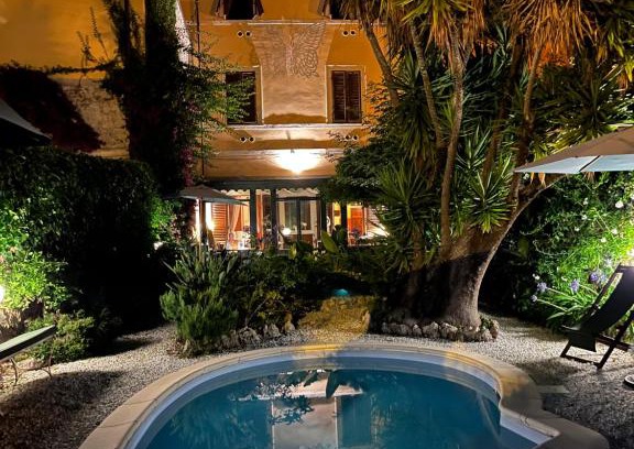 Pietrasanta Cama Y Desayuno | Residenza Palazzo Visdomini