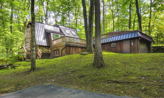 Treasure Lake Cabina | Resort Amenities: Family-Friendly DuBois Cabin