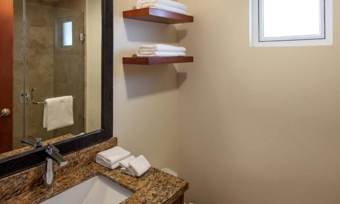 El Médano Ejidal Complejo | Resort Apartment at the heart of Cabo Beach