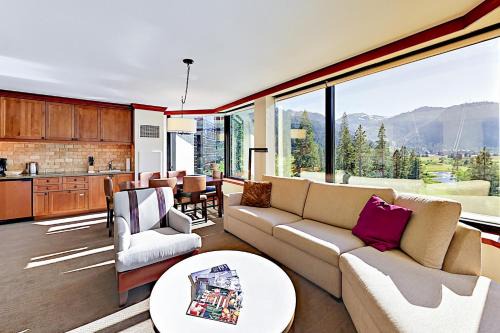 Olympic Valley Apartamento | Resort at Squaw Creek's 556, 558, & 560