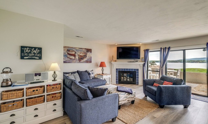 North Shore Condominio | ¡NUEVO! Condominio Resort con acceso a la piscina en Smith Mtn Lk!