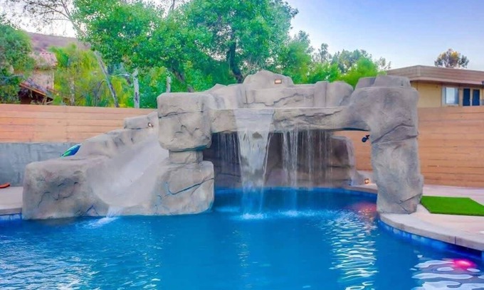 Santee Casa | Resort Like Oasis: 6BR Home, Pool, Hot Tub & Bar